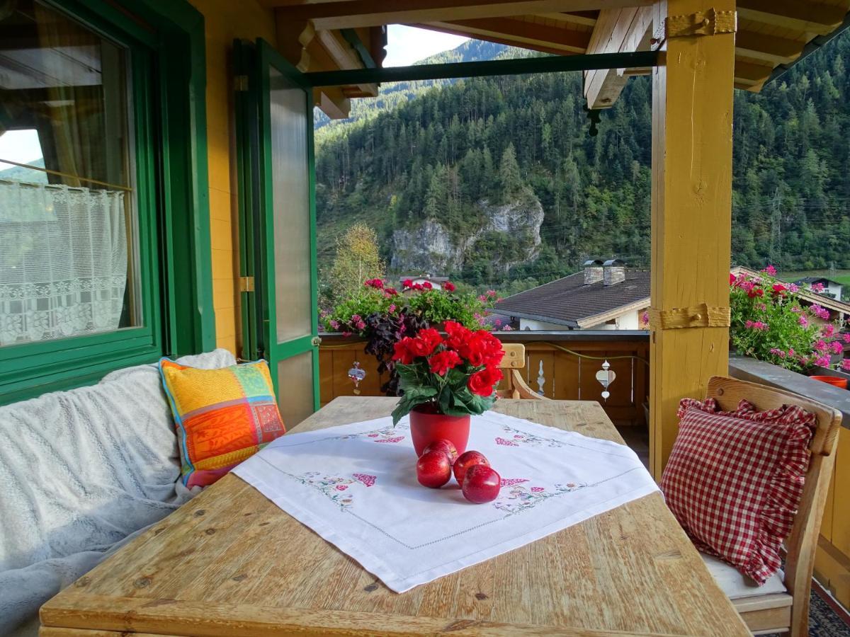 Appartementhaus Zillertal By Piaunddirk Finkenberg Exterior photo